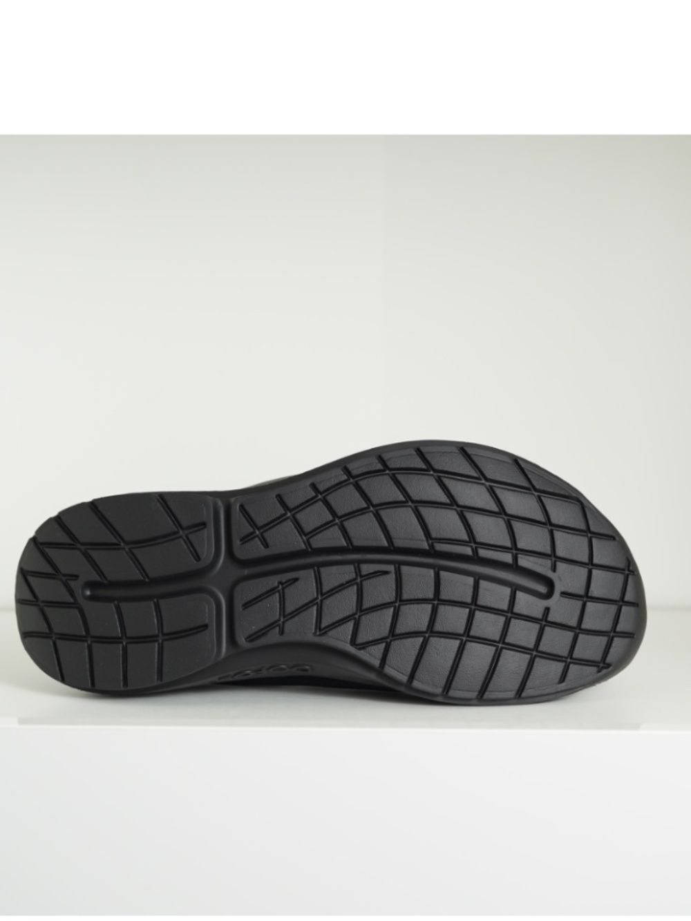$149 Oofos Mens Oomg Sport Low Black Comfort Recovery Slip On Shoes 10.5 - Picture 5 of 7